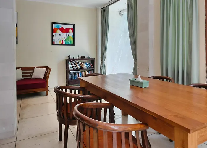 Villa The Lavana Dzawani 3 Bedroom Seminyak