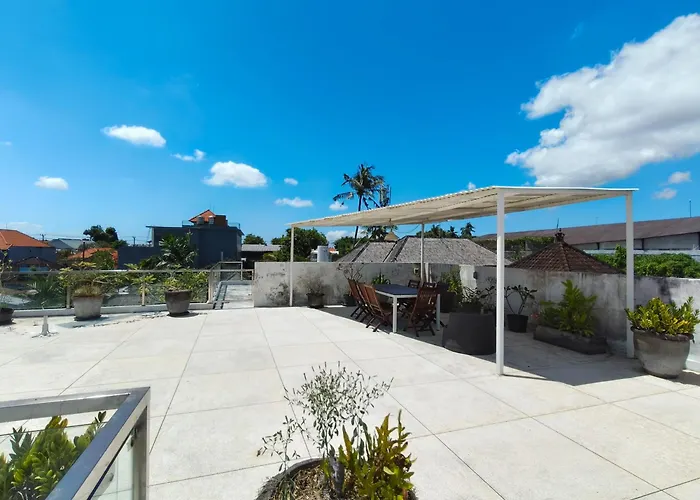 The Lavana Dzawani 3 Bedroom * Seminyak