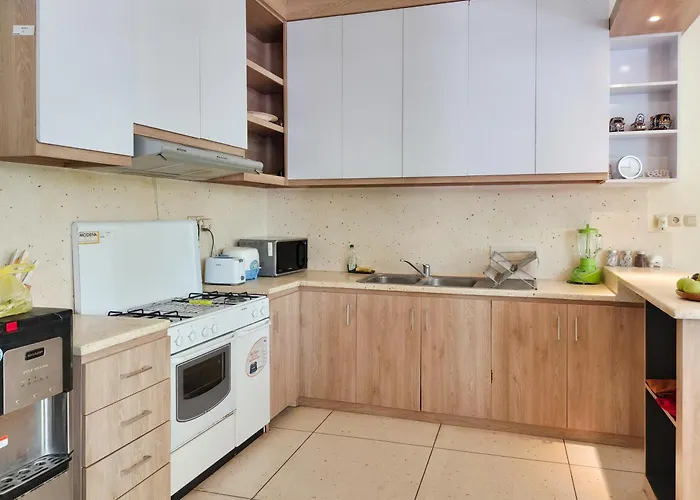 The Lavana Dzawani 3 Bedroom *