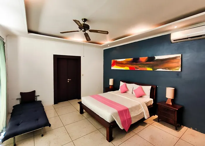 The Lavana Dzawani 3 Bedroom *
